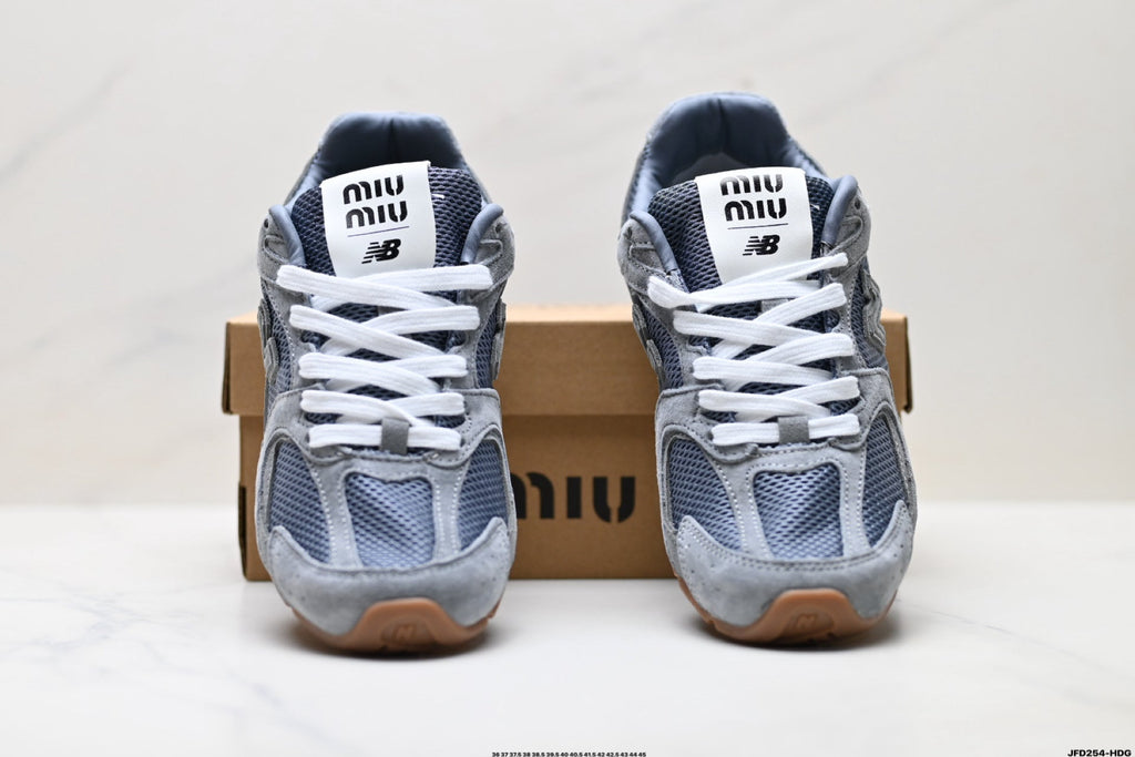 530 SL Retro Sneakers – Grey Gum